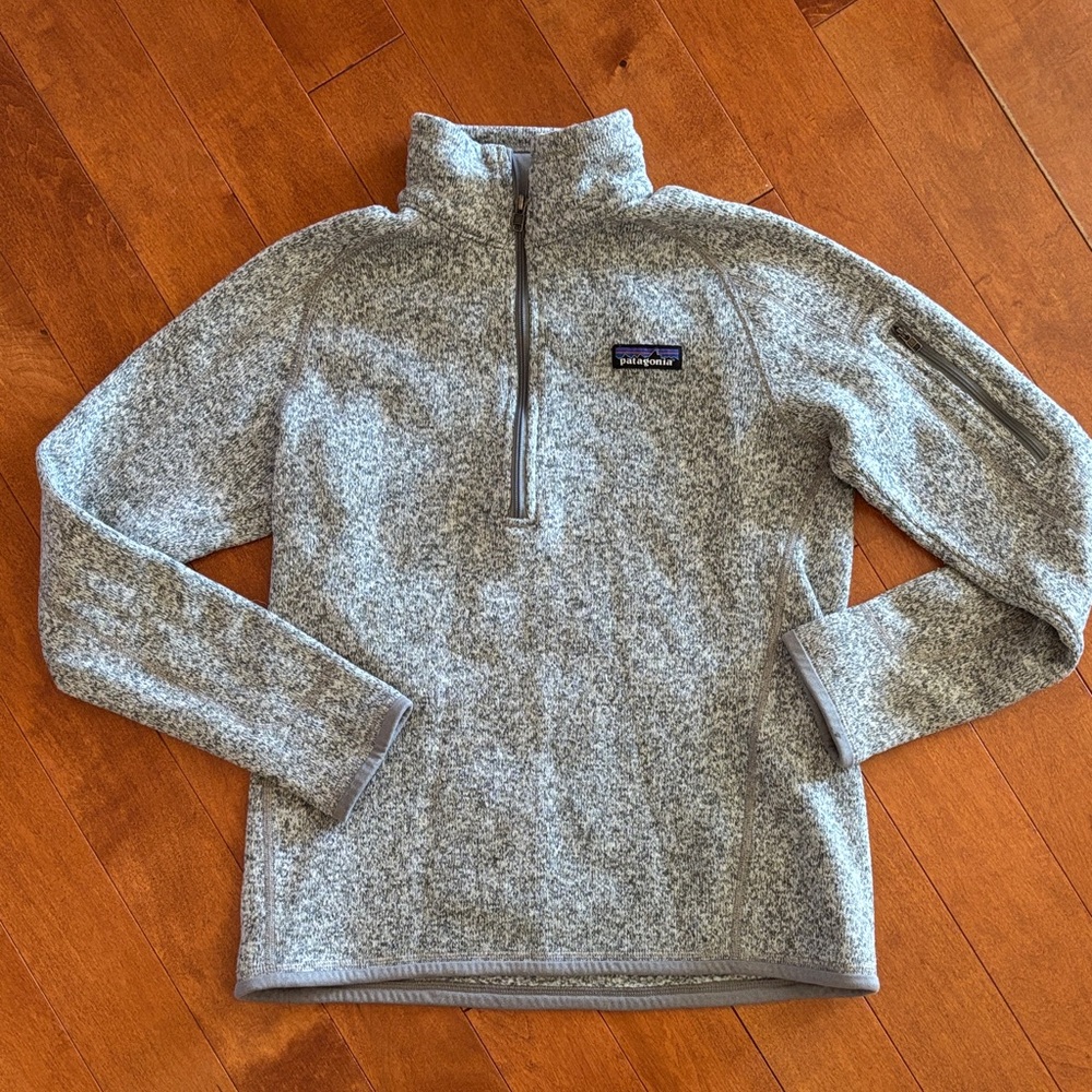 Patagonia Heather Gray Fleece Pullover